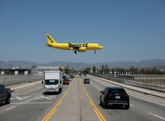 Teurer Sprit wegen Iran-Kriegs: US-Billig-Airline Spirit stellt Flugbetrieb ein