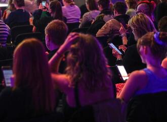 Kinderpsychologin fordert Regulierung von Social Media