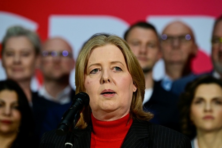 Bas: Viele sind genervt von Koalitionsstreit - Ministerin will mehr Entlastungen