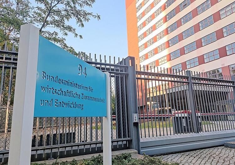 Bundesregierung schließt UNIDO-Investitionsbüros