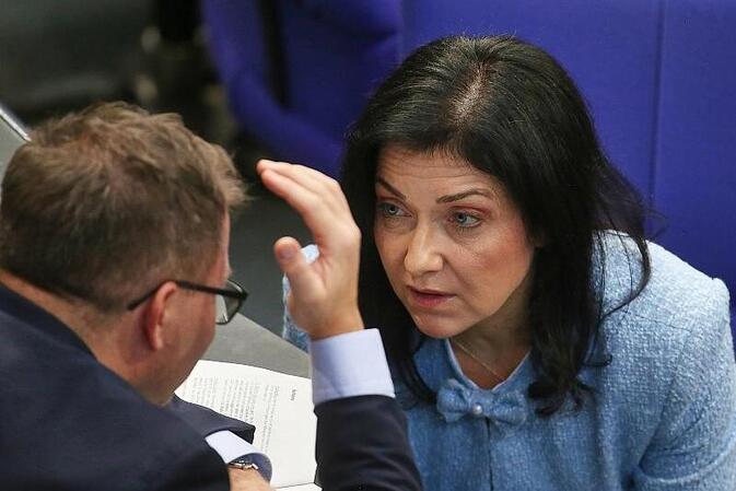 Schneider widerspricht Reiche in Energiepolitik