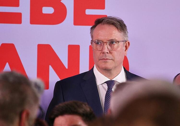 Schweitzer zum SPD-Fraktionschef in Rheinland-Pfalz gewählt