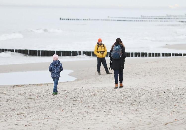 Breiter Widerstand gegen Elterngeld-Reform