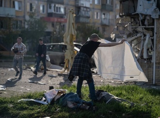 Vor Weltkriegsgedenken: Moskau meldet ukrainische Drohnenangriffe und droht mit ''Vergeltungsschlag''