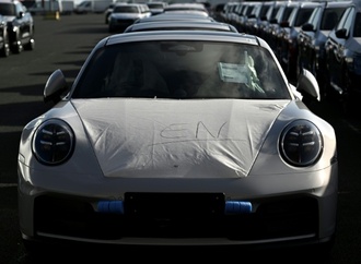 Porsche schließt drei Werke und baut 500 Stellen ab