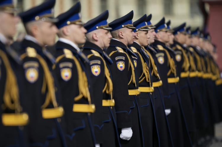 Putin vergleicht Kampf gegen Ukraine bei Militärparade mit Krieg gegen Nazi-Deutschland
