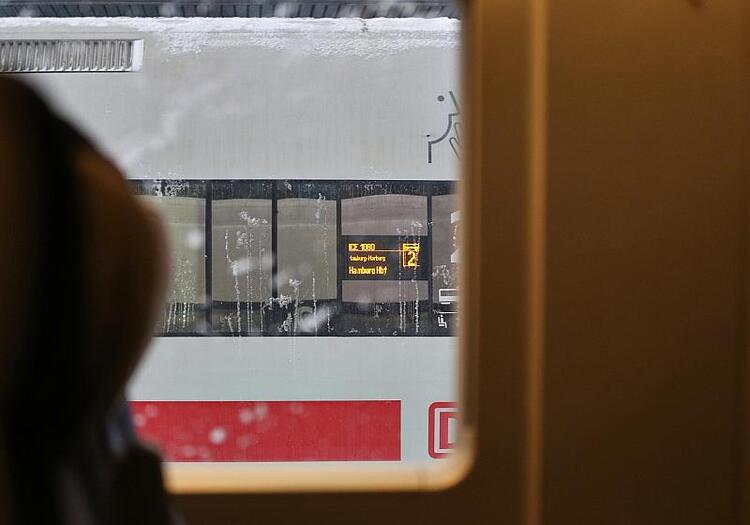 Deutsche Bahn kündigt Familienticket für 99,99 Euro an