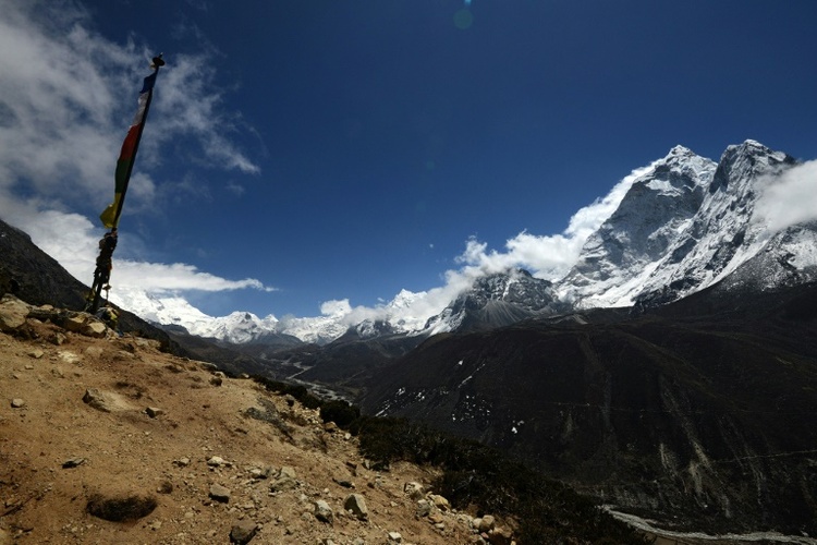 US-Bergsteigerin bei Lawine am Berg Makalu im Himalaya ums Leben gekommen