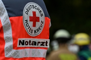 Bayern: Arbeiter fällt von umstürzendem Gerüst und stirbt