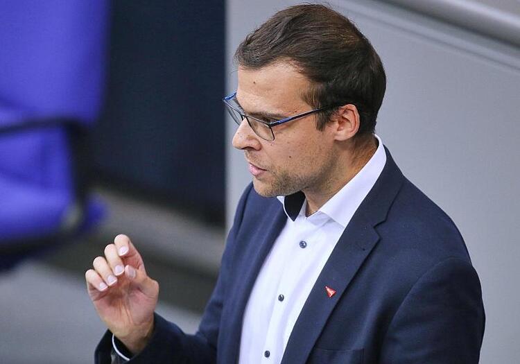 Linke kritisiert Umgang von Schwarz-Rot mit CO2-Preis