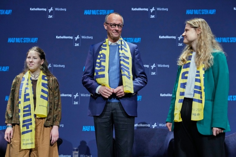 Merz betont Notwendigkeit von Kompromissen in Koalition und übt Selbstkritik