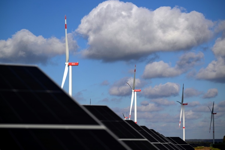 Expertenrat sagt Verfehlen von Klimazielen voraus - Kritik an Bundesregierung