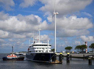 Kreuzfahrtschiff ''Hondius'' nach Hantavirus-Ausbruch in Rotterdam eingetroffen