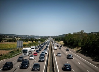 ADAC erwartet an langem Pfingstwochenende beträchtliche Staus