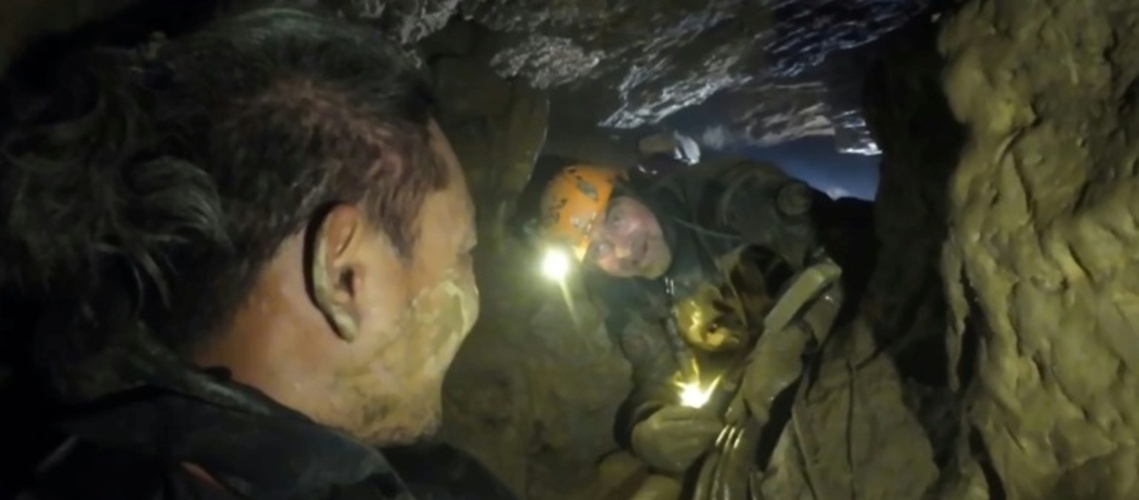Retter: Erster von sieben in Höhle Eingeschlossenen in Laos befreit