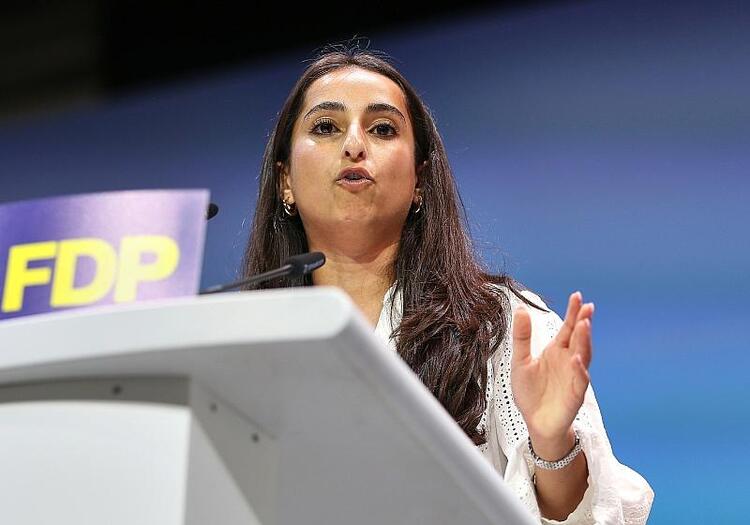 FDP-Präsidiumsmitglied widerspricht Kubicki in Brandmauer-Frage