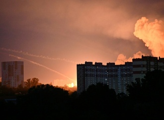 Behörden: Zahl der Toten bei russischen Angriffen in der Ukraine auf 18 gestiegen