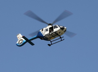 57-Jähriger beschießt Polizeihubschrauber in Bayern mit Pyrotechnik