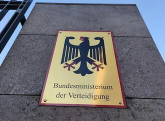 Marine hält Minensuchboot für Hormus-Einsatz bereit