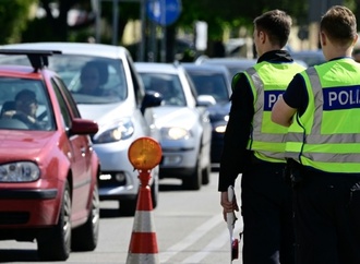 SPERRFRIST MITTWOCH 00.01 UHR: Trotz Kontrollen: Bundespolizei erwartet an Grenzen kaum Urlaubsstaus