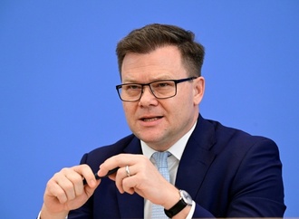Umweltminister Schneider: Kreislaufwirtschaft macht uns unabhängiger