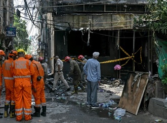Mehr als 20 Tote und Dutzende Verletzte bei Brand in Frühstückspension in Neu Delhi