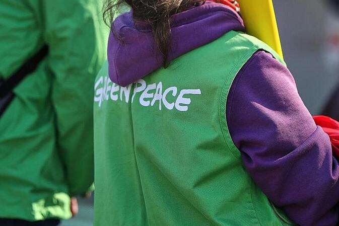 Greenpeace: Analyse zeigt hohe ''Übergewinne'' bei Benzin im Mai