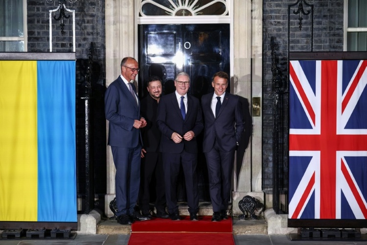 Starmer, Merz und Macron unterstützen Vorschlag Selenskyjs für 