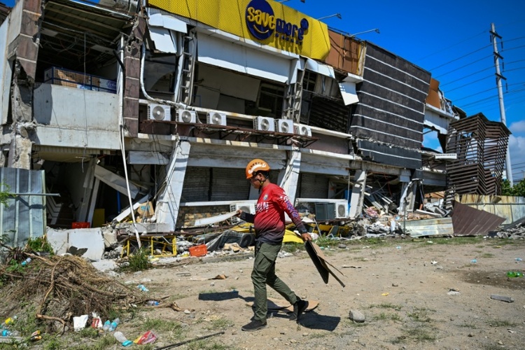 Zahl der Toten nach schwerem Erdbeben auf den Philippinen auf 41 gestiegen