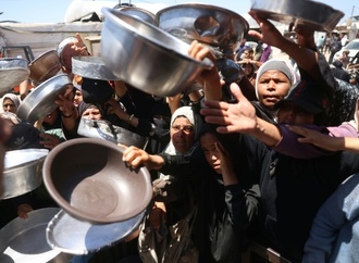 UNHCR: Zahl der weltweit Vertriebenen auf 117,8 Millionen Menschen gesunken