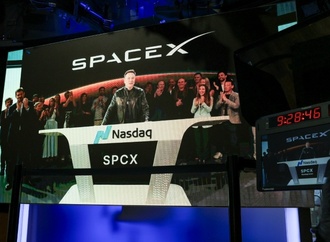 SpaceX-Aktie nach Börsenstart auf Höhenflug - Musk erster Billionär der Welt
