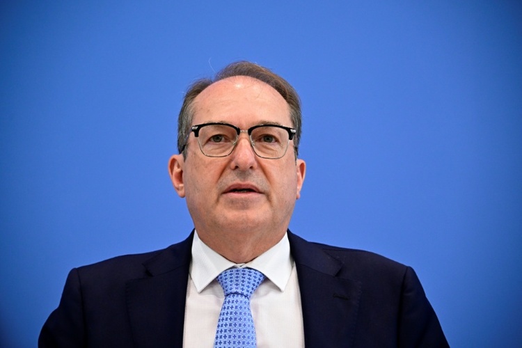Dobrindt warnt vor Drohnenangriffen auf Bundestag und weitere Verfassungsorgane