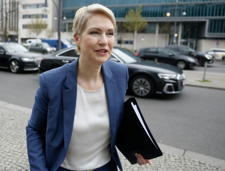 SPD in Mecklenburg-Vorpommern wählt Schwesig erneut zu Spitzenkandidatin