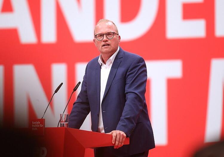 Ott zum SPD-Spitzenkandidat in NRW gewählt
