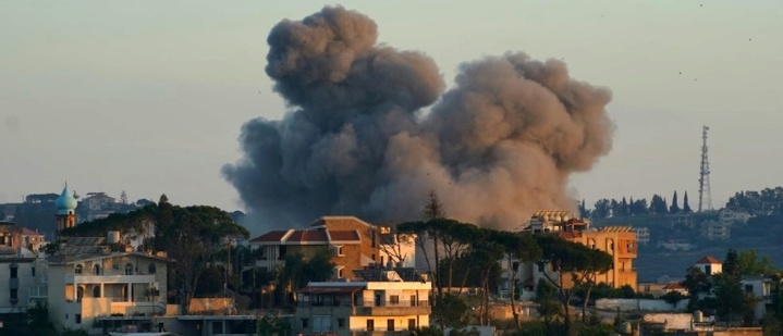 Israel fliegt nach Evakuierungsanordnung erneut Luftangriffe auf den Libanon