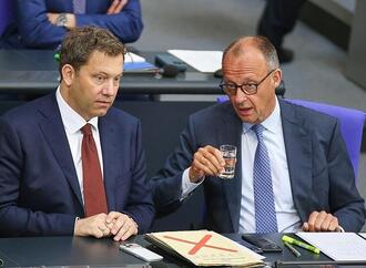 Insa: Union und SPD legen leicht zu