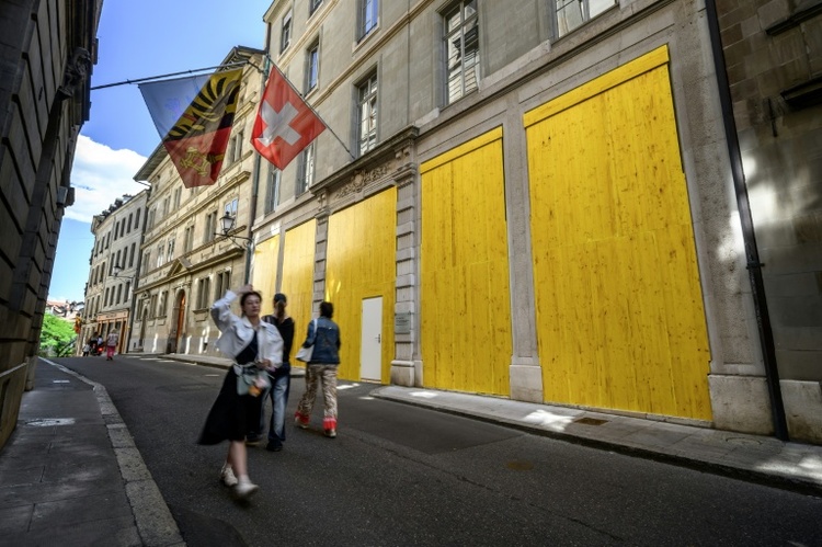 Proteste in Genf gegen G7 vor dem Gipfel in Frankreich