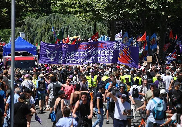 Tausende bei Anti-G7-Protest in Genf