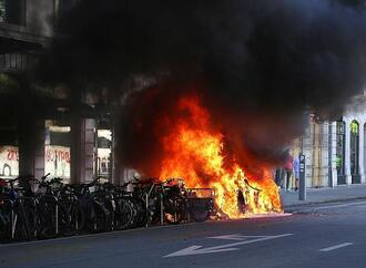 Gewalttätige Ausschreitungen bei G7-Demo in Genf