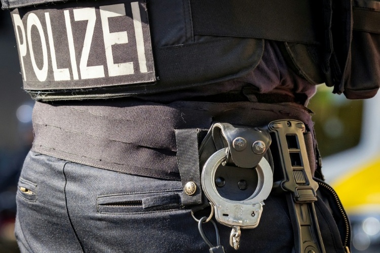 Befördert dank gefälschten Sportabzeichen: Anklage gegen Berliner Polizisten