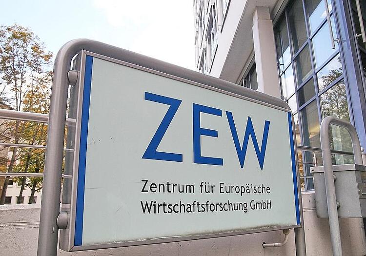 Hoffnung auf Ende des Iran-Kriegs lässt ZEW-Index kräftig steigen