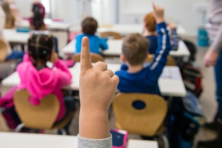 Umfrage für Krankenkasse: Jeder fünfte Erstklässler laut Eltern gestresst