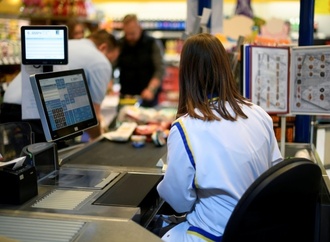 Bundesbank: Erstmals mehr als die Hälfte der Zahlungen bargeldlos
