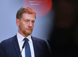 Kretschmer warnt vor Durchbrennen der Brandmauer