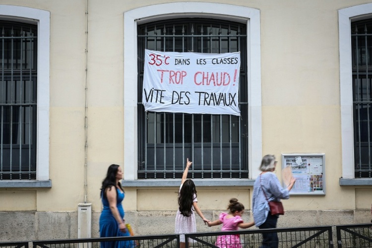 Intensive Hitzewelle erfasst mehr als die Hälfte Frankreichs