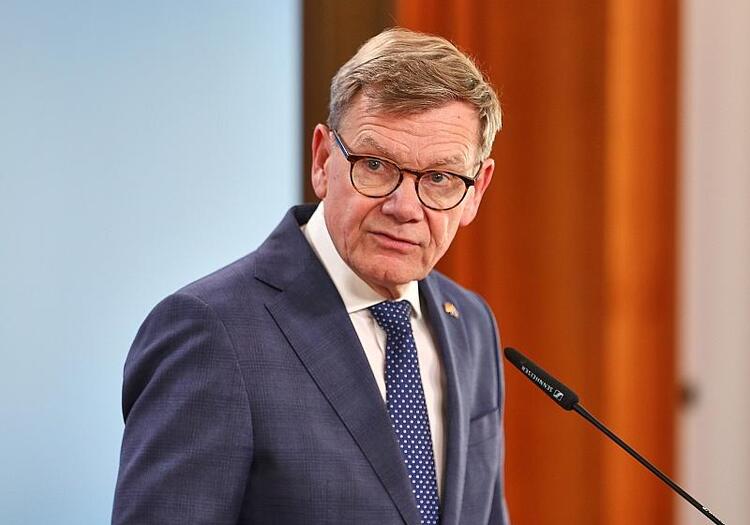 Wadephul bedauert fehlende Plattdeutsch-Kenntnisse seiner Kinder