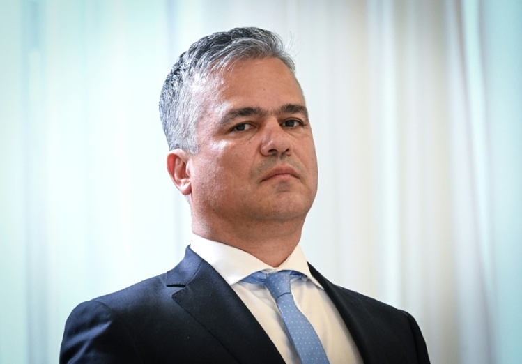 Rumänien: Parlamentsabstimmung über designierten Regierungschef Vestea erwartet