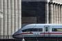 Funkproblem bei der Bahn mit ''Notfallsystem'' gelöst - Zugverkehr läuft wieder an