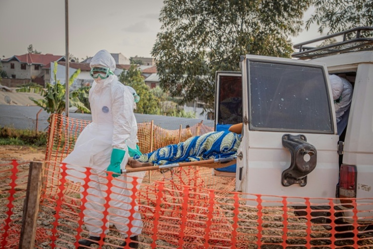WHO kündigt Tests von zwei Behandlungen gegen Ebola für kommende Woche an