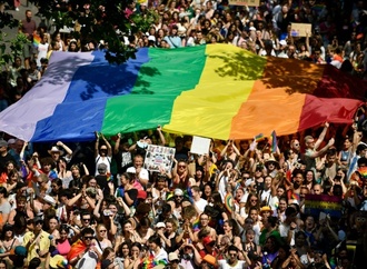 Hitze: Pariser Gay Pride und Musikfestivals  abgesagt